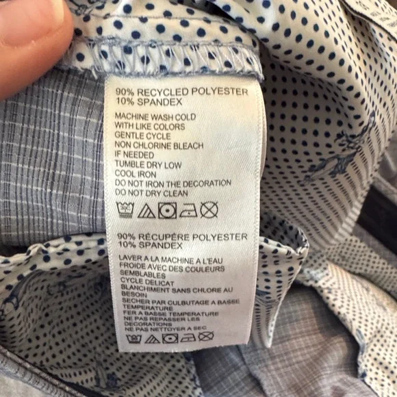 Tommy Bahama Shorts - Picture 9 of 9